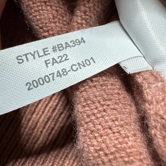 JCREW 100% Cashmere Dusty Pink Clay Vneck Oversized 3/4 Sleeves Sweater M - Picture 7 of 7